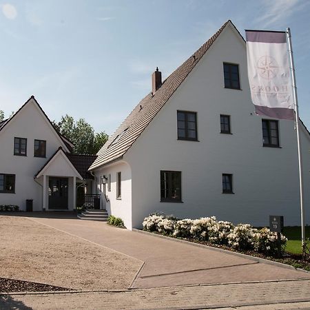 Hooks Feriendomizile Hotel Hooksiel Exterior photo